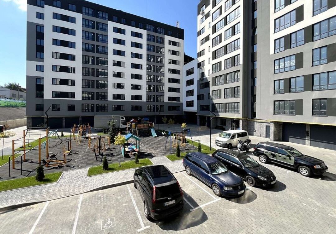 Продажа 2-комнатной квартиры 73 м², Озерная ул., 14