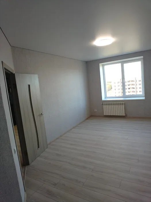 Продаж 1-кімнатної квартири 36 м², Нижня Берегова вул., 2/2Б