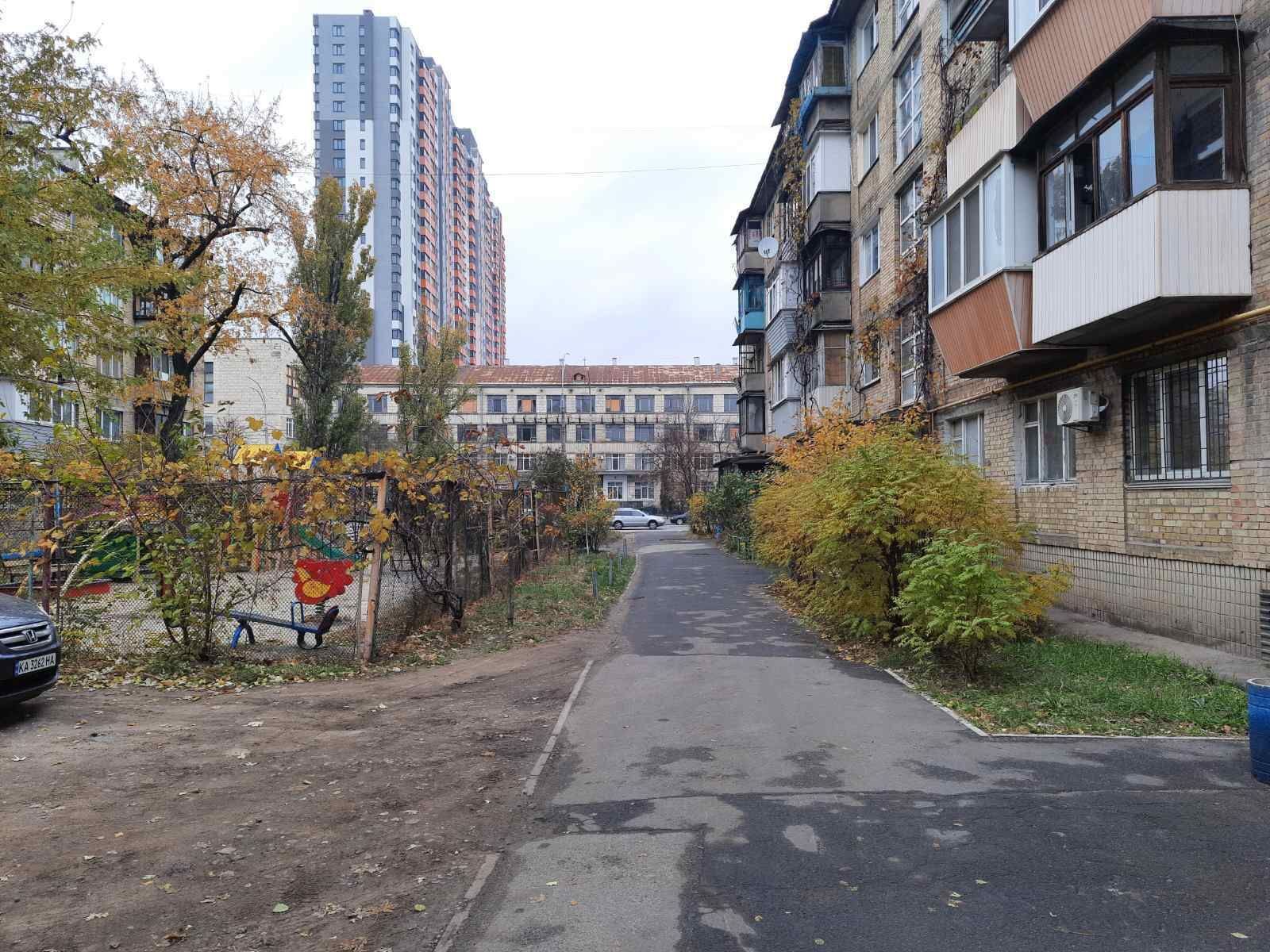 Продажа 2-комнатной квартиры 46 м², Пражская ул., 8