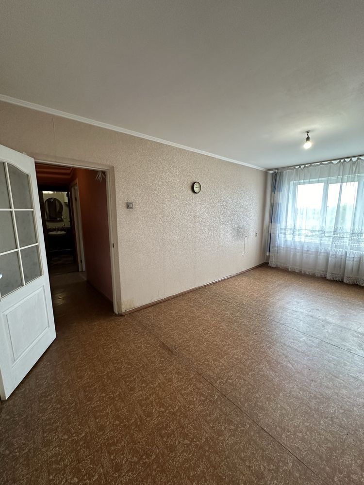 Продаж 3-кімнатної квартири 58 м², Набережна Перемоги вул., 58