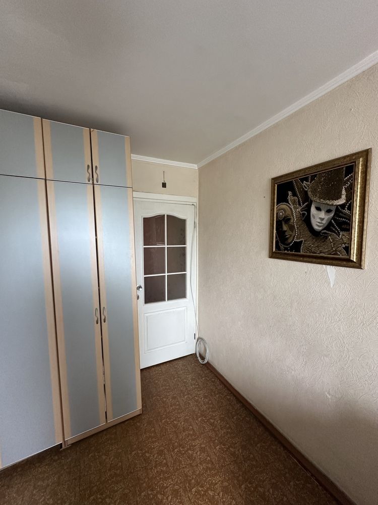 Продаж 3-кімнатної квартири 58 м², Набережна Перемоги вул., 58