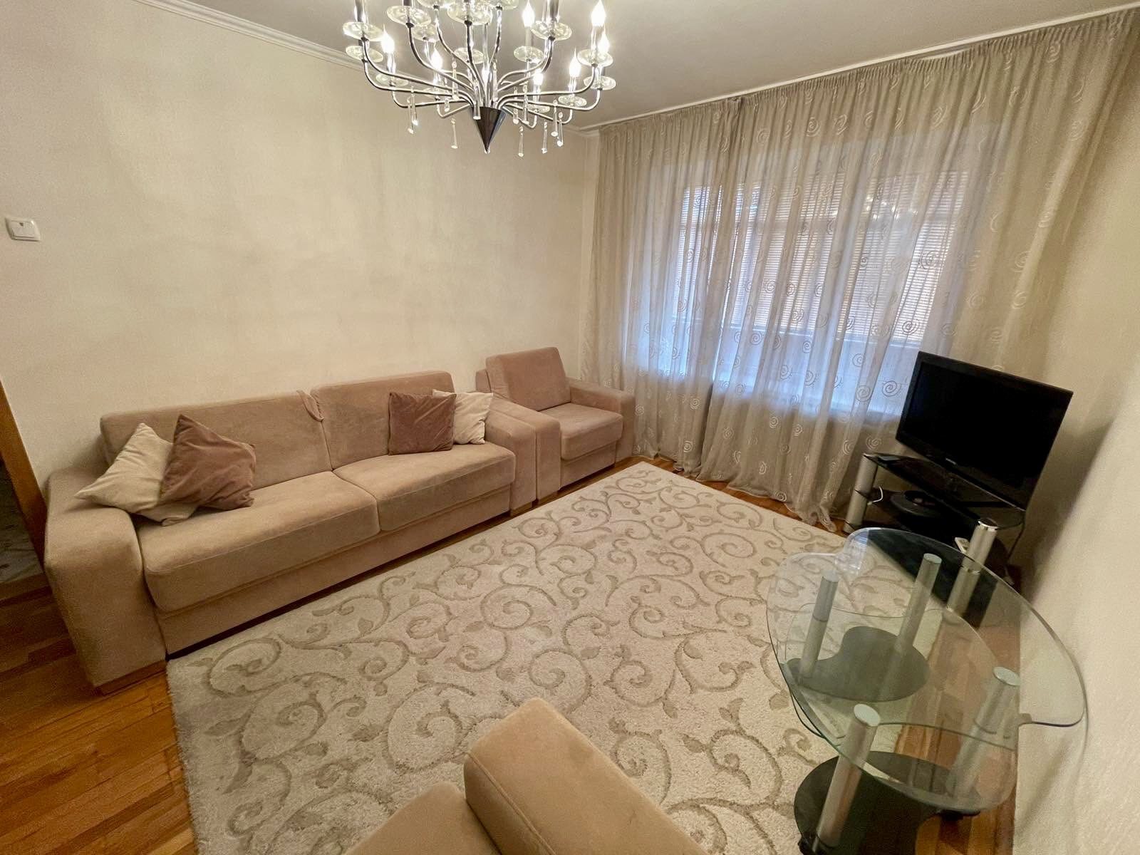 Продажа 3-комнатной квартиры 80 м², Александра Поля просп., 1/9