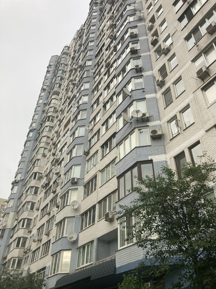 Продажа 2-комнатной квартиры 73 м²