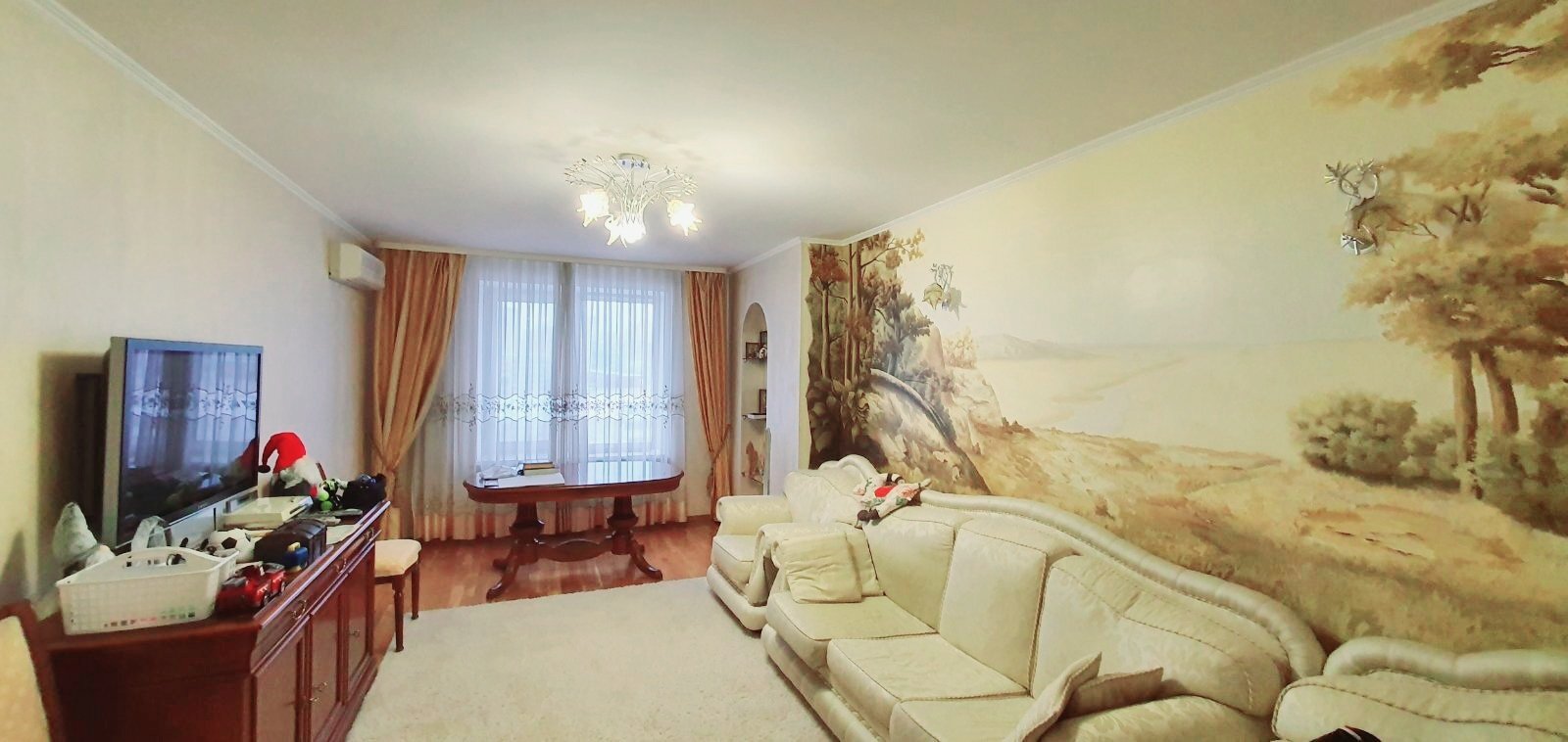 Продажа 3-комнатной квартиры 107 м²