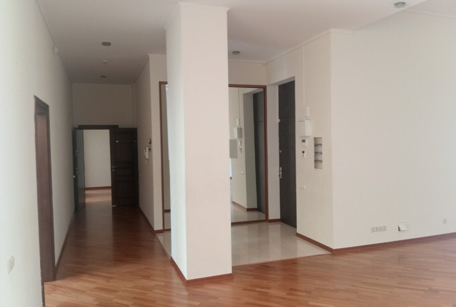 Аренда 4-комнатной квартиры 252 м²