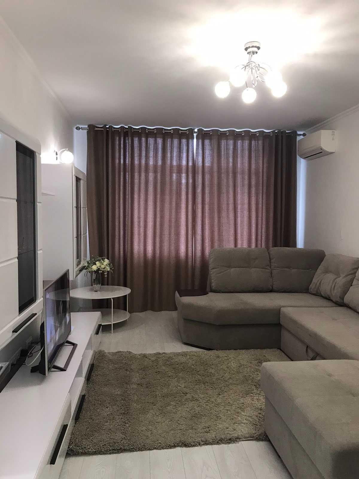 Продажа 2-комнатной квартиры 71 м²