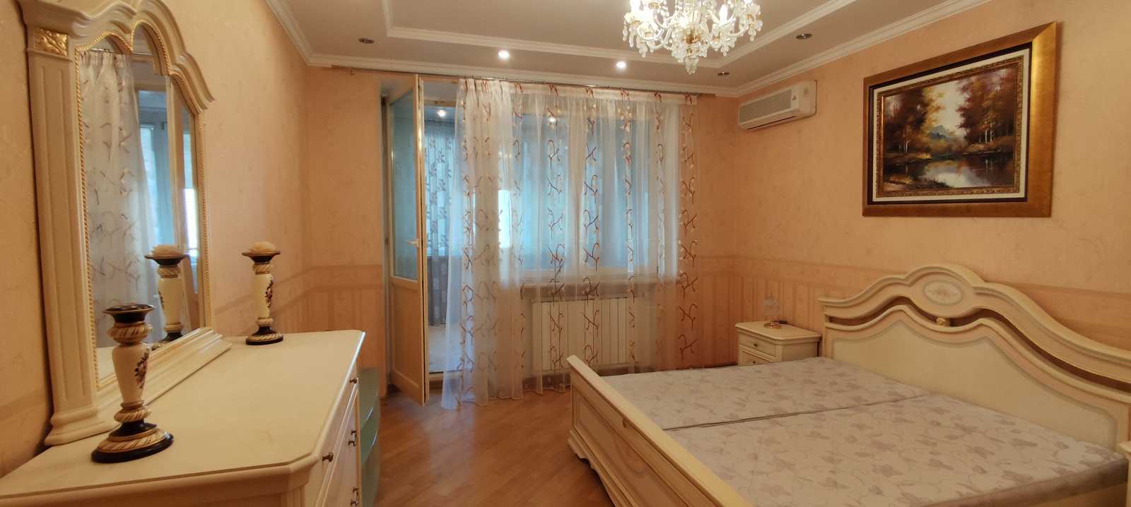 Аренда 3-комнатной квартиры 130 м², Героев Сталинграда просп., 10А К1