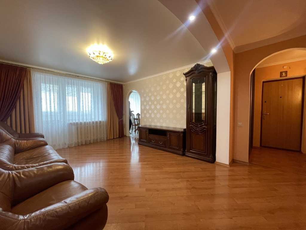 Продажа 3-комнатной квартиры 75 м², Николая Мазура ул.