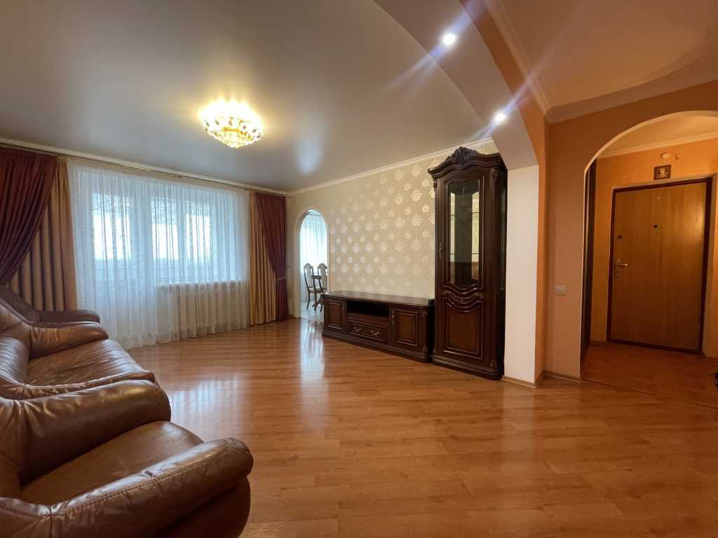 Продажа 3-комнатной квартиры 75 м², Николая Мазура ул.