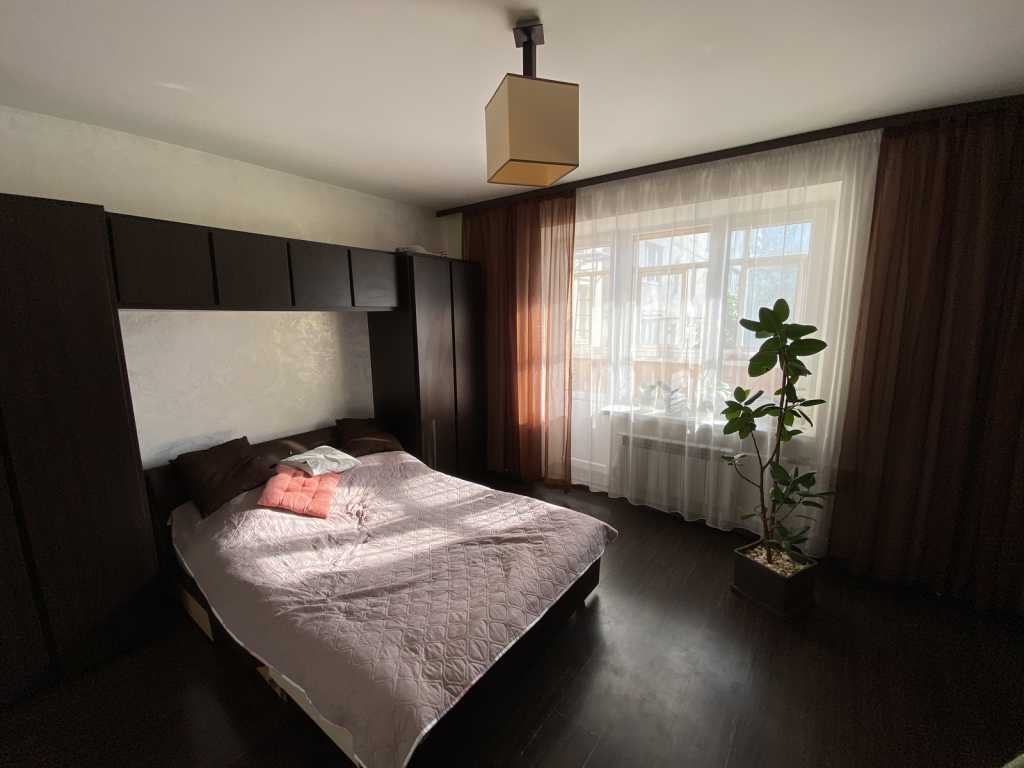 Продажа 1-комнатной квартиры 35.3 м², Марка Кропивницкого ул.