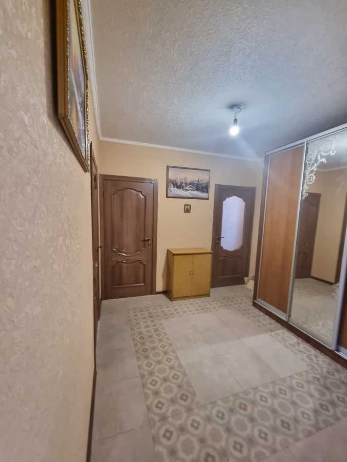 Аренда 3-комнатной квартиры 76 м², Академика Королева просп., 2Б