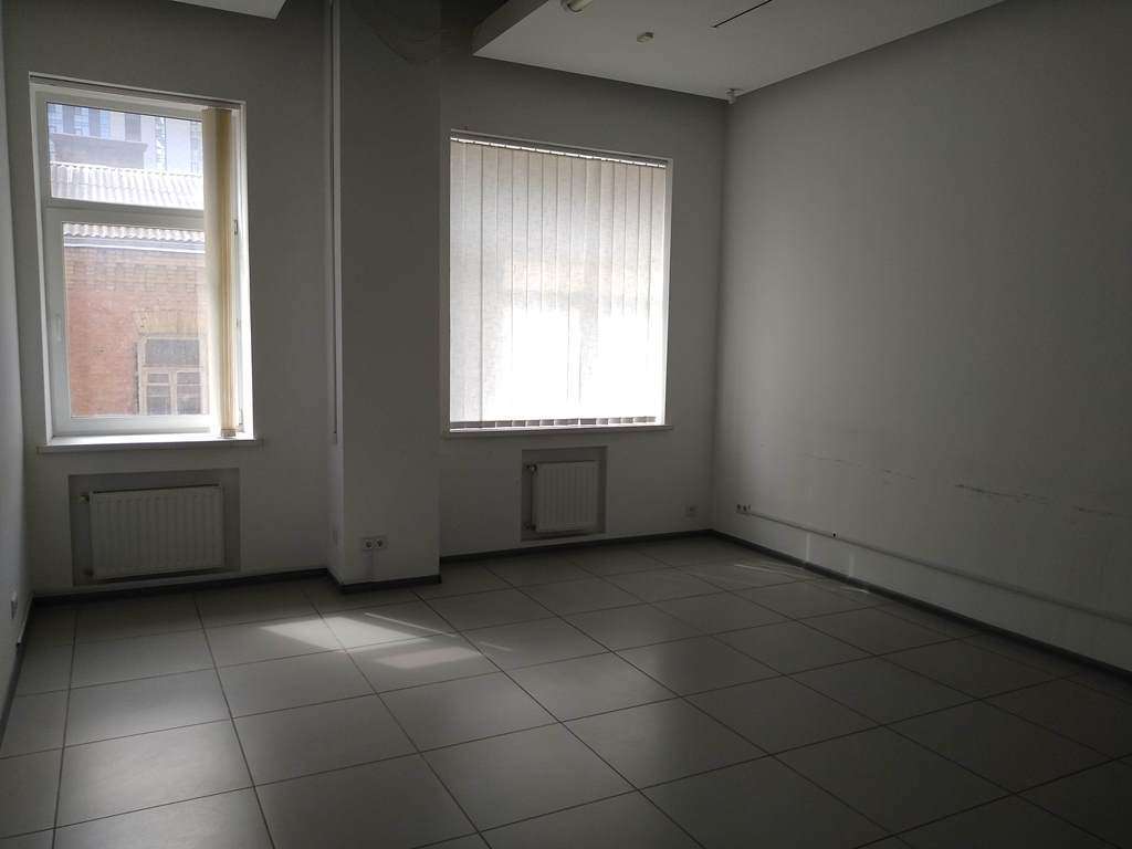 Аренда офиса 691 м², Яворницкого ул., 5