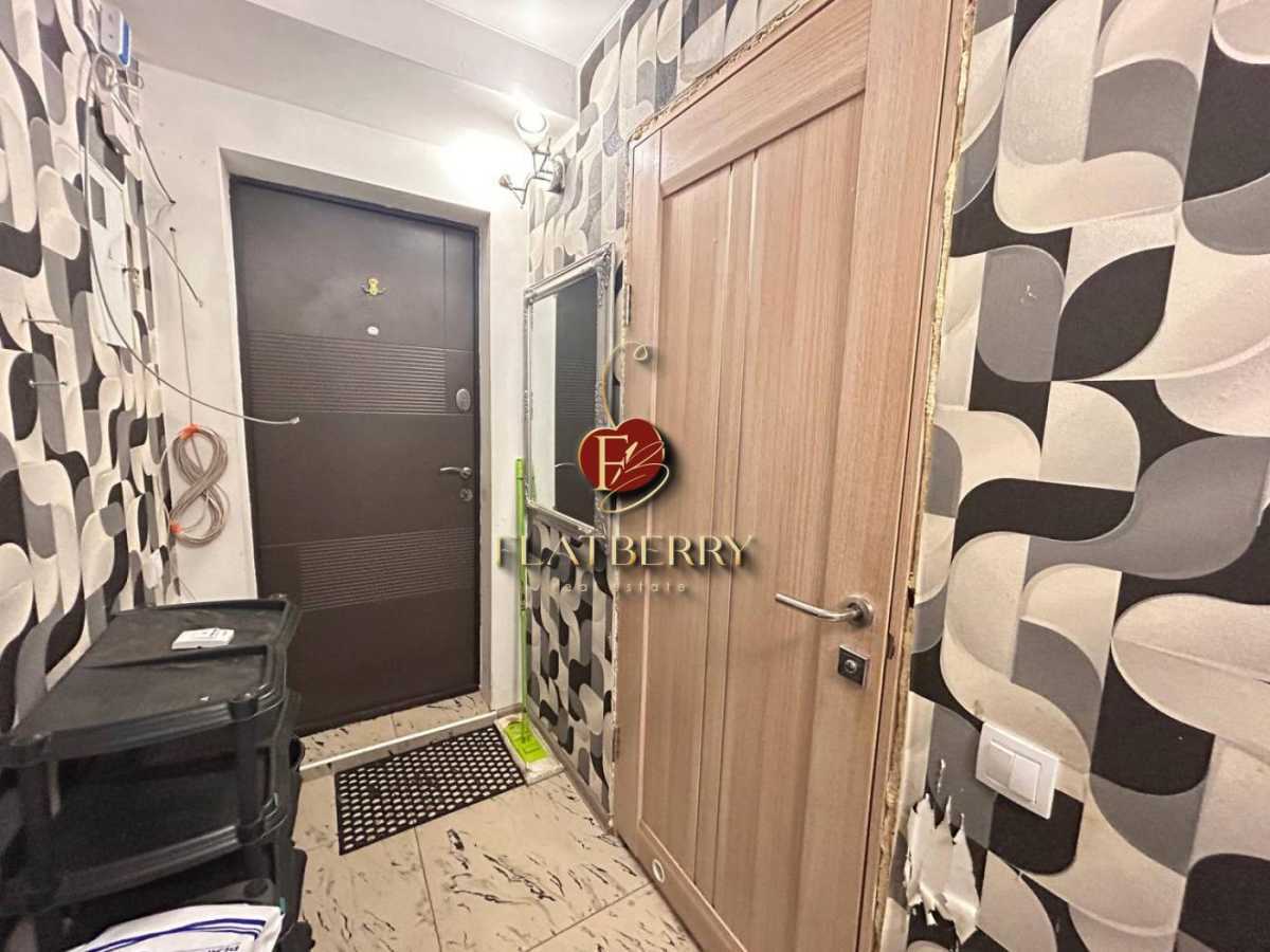 Продажа 2-комнатной квартиры 45 м², Валентина Серова ул., 30А