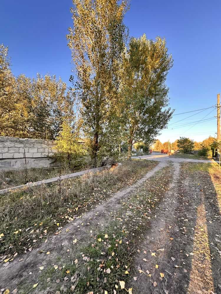 Продажа участка под индивидуальное жилое строительство 10 соток, Левадная ул.