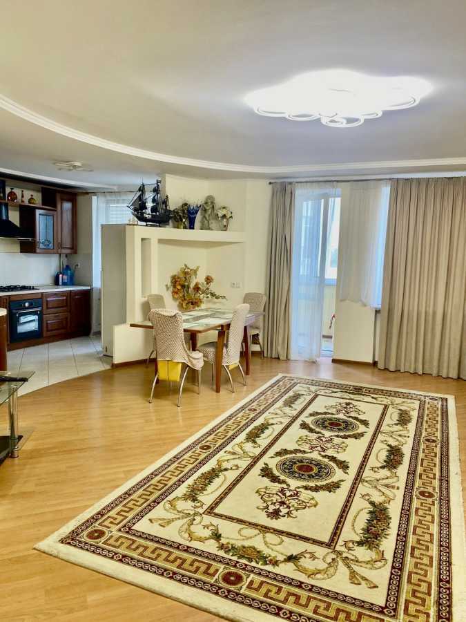 Продажа 3-комнатной квартиры 121 м², Авдеева-Черноморского ул., 2Б