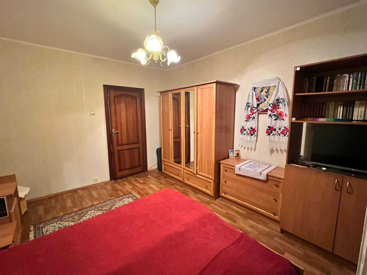 Продаж 3-кімнатної квартири 73 м², Тростянецька вул., 6