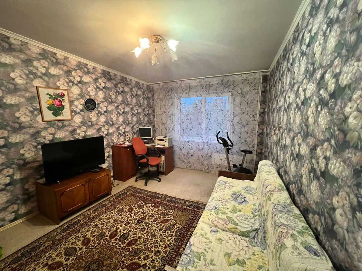 Продаж 3-кімнатної квартири 73 м², Тростянецька вул., 6