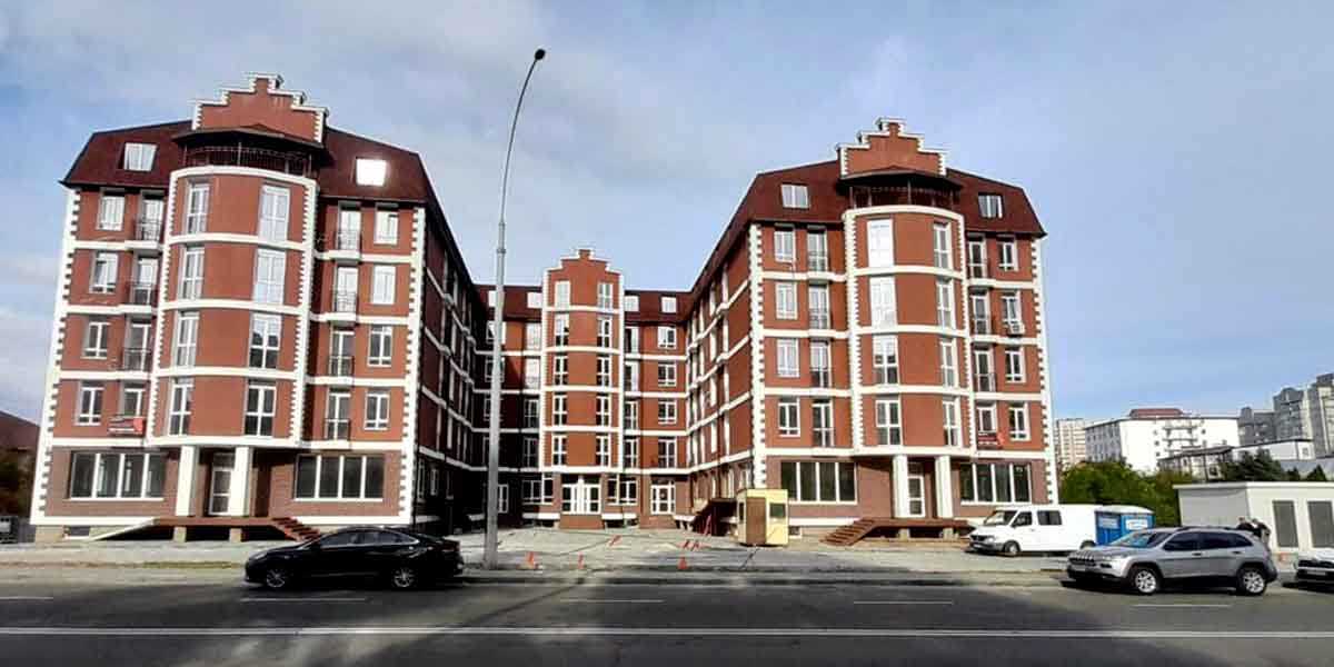 Продажа 2-комнатной квартиры 60.8 м², Дмитрия Луценко ул., 2Б