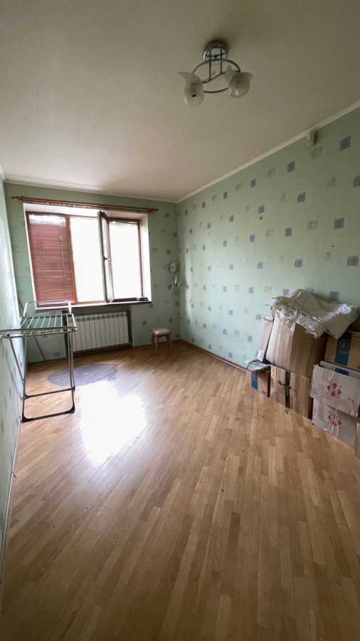 Продажа 3-комнатной квартиры 98 м², Науки просп., 29