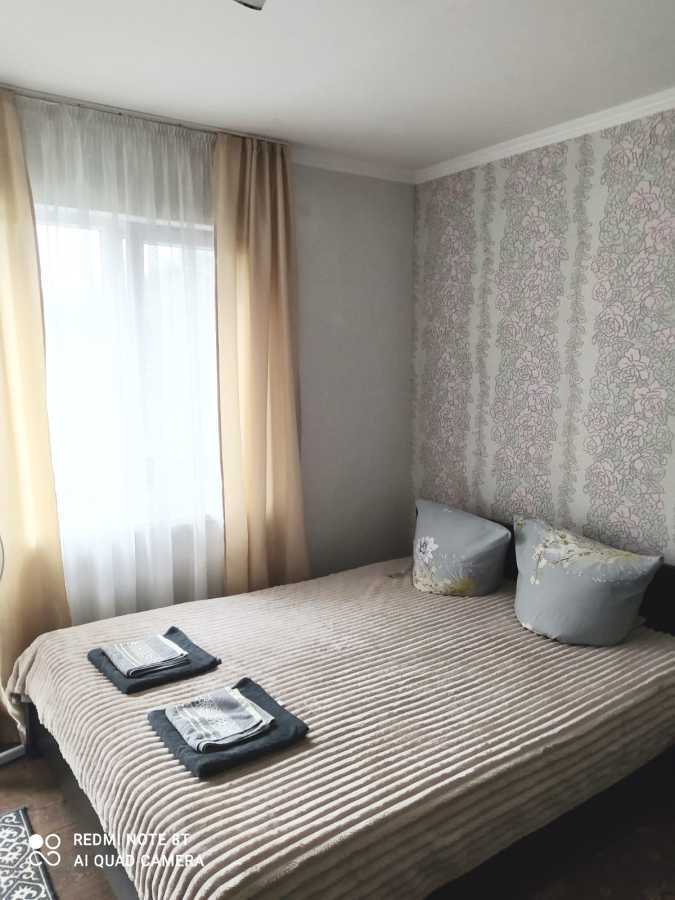 Дом посуточно 200 м², Легоцького, 71