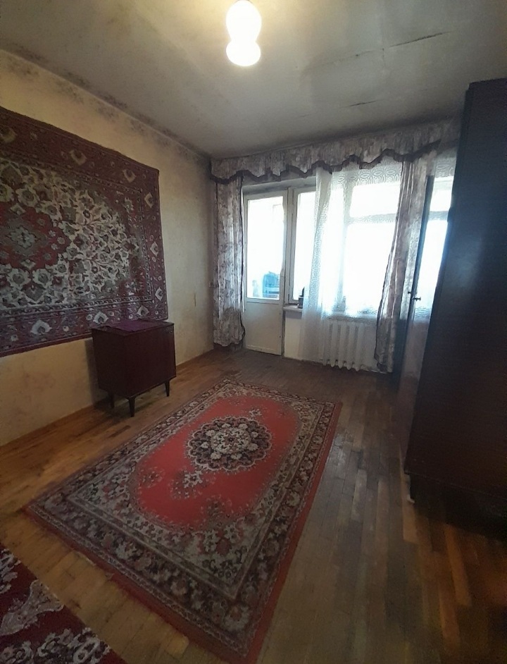 Продажа 3-комнатной квартиры 68 м², Казакевича ул.