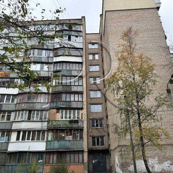 Продажа 1-комнатной квартиры 29 м², Зодчих ул., 64