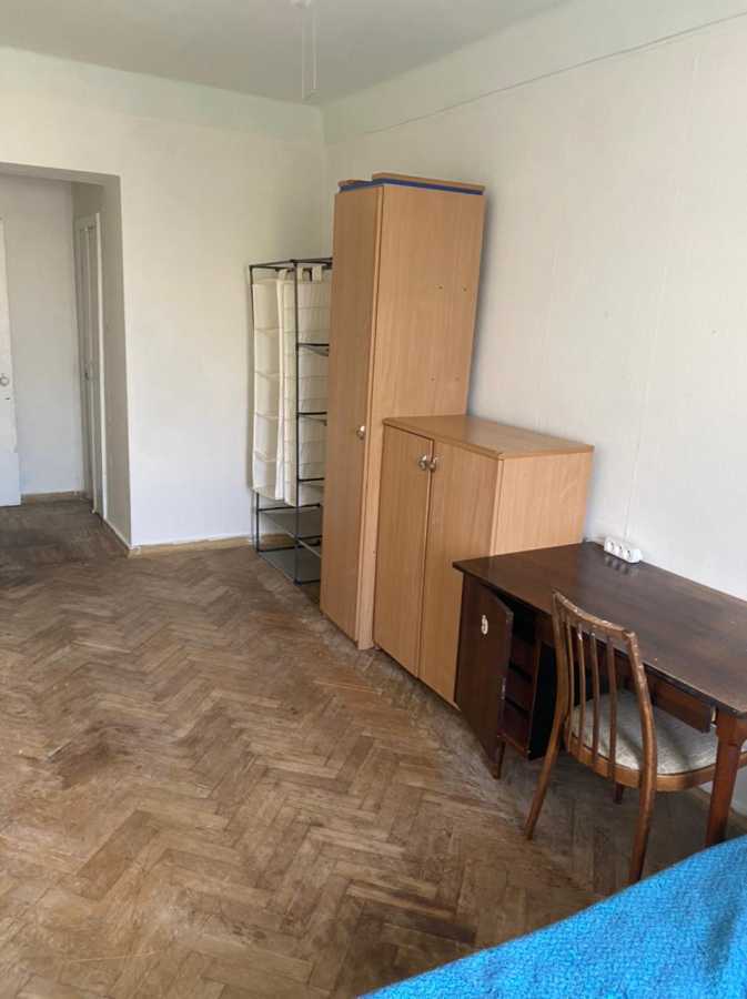 Продажа 3-комнатной квартиры 53 м², Цитадельная ул., 7