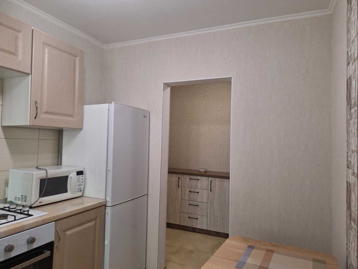 Продаж 1-кімнатної квартири 34 м², Щаслива вул.