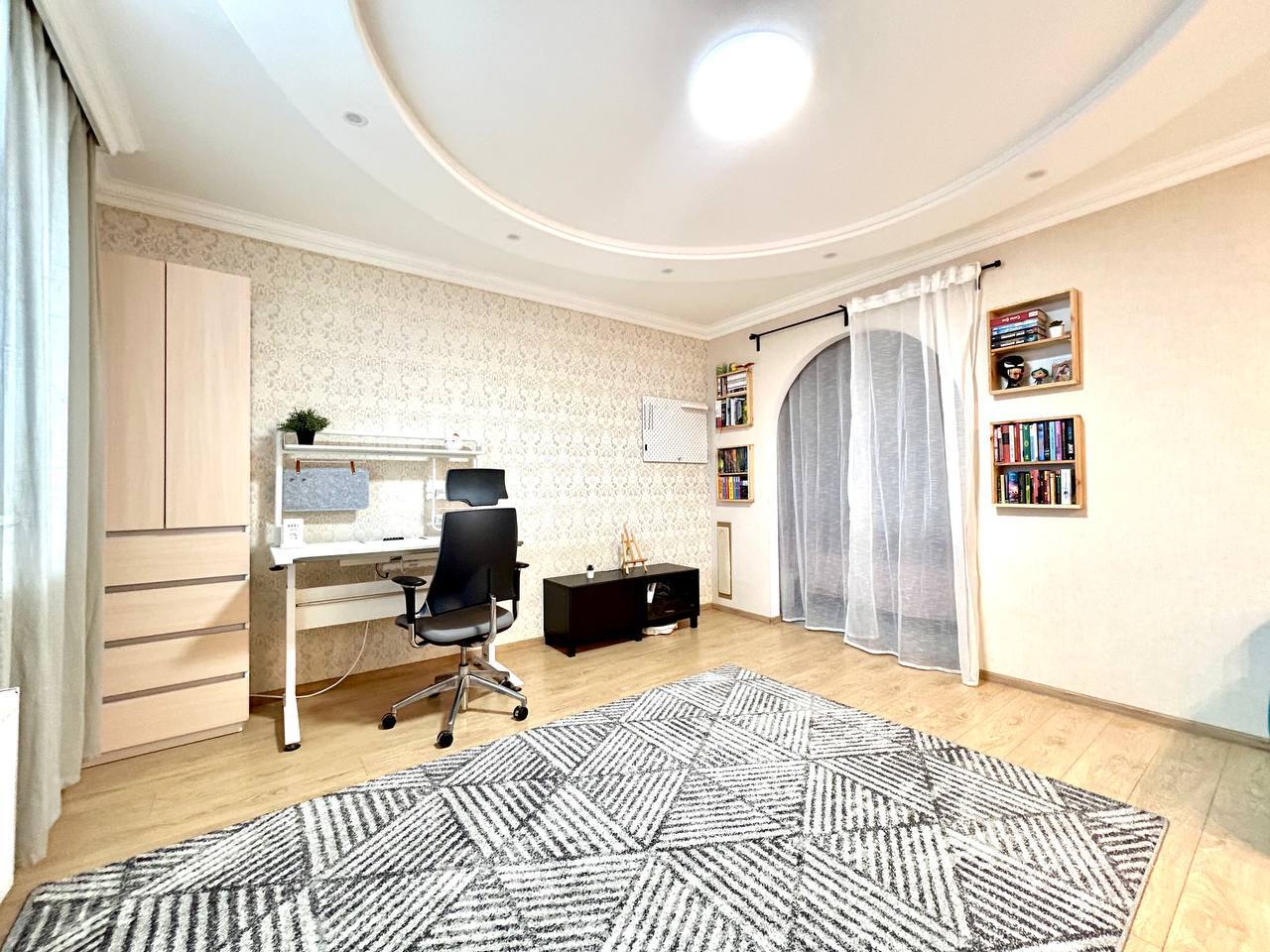 Продажа 1-комнатной квартиры 52 м²