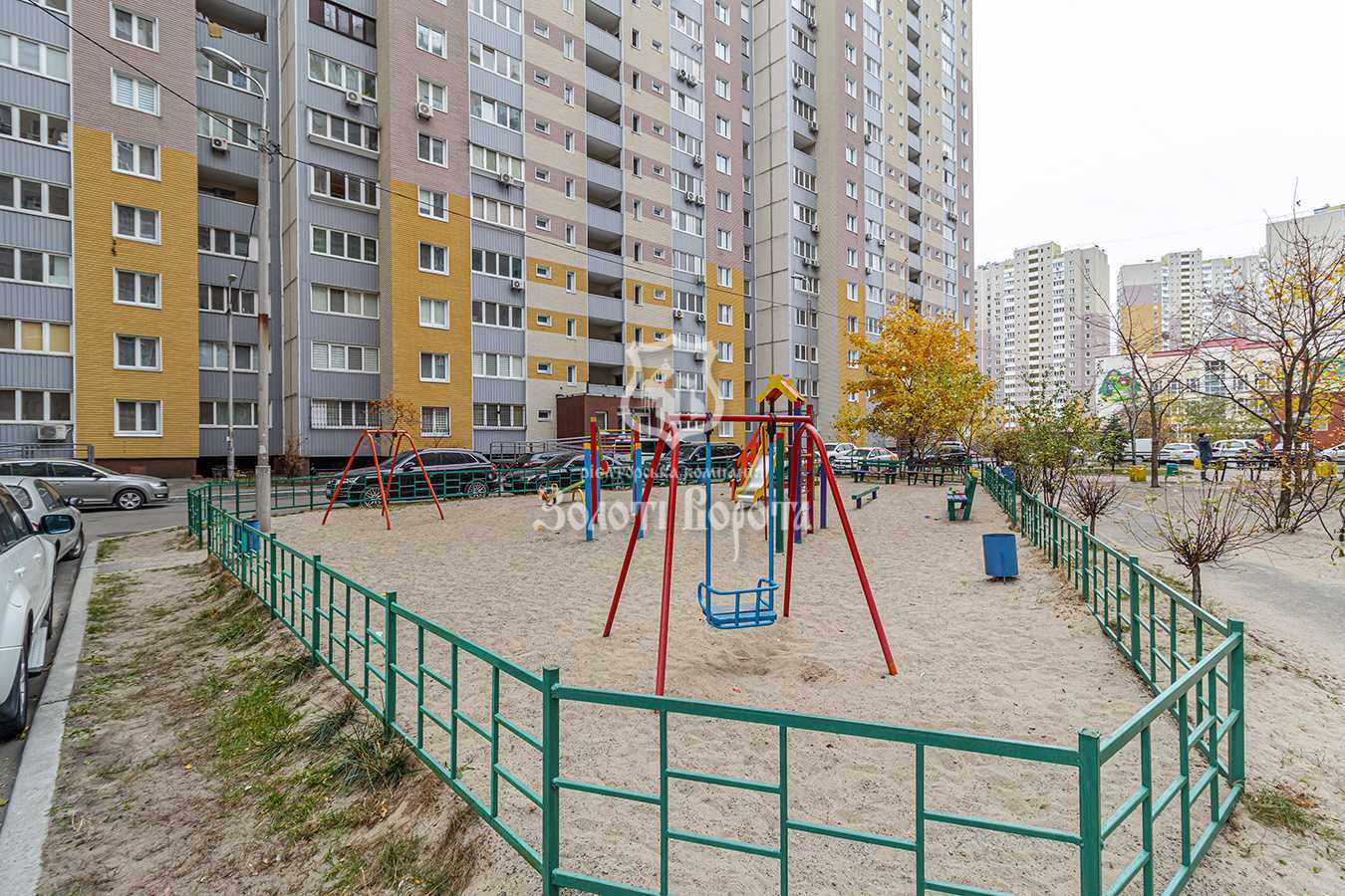 Продажа 3-комнатной квартиры 98 м², Николая Закревского ул., 95