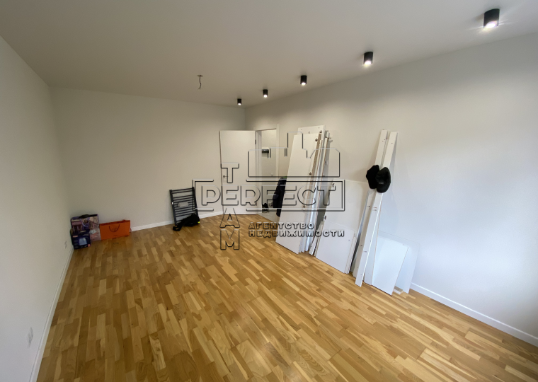 Продажа 1-комнатной квартиры 38 м², Оболонский просп., 25