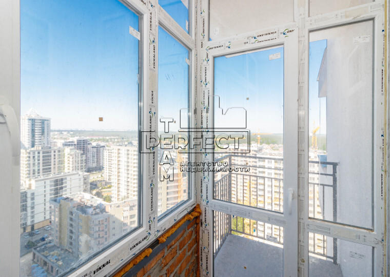 Продаж 3-кімнатної квартири 102 м², Соборна вул., 18