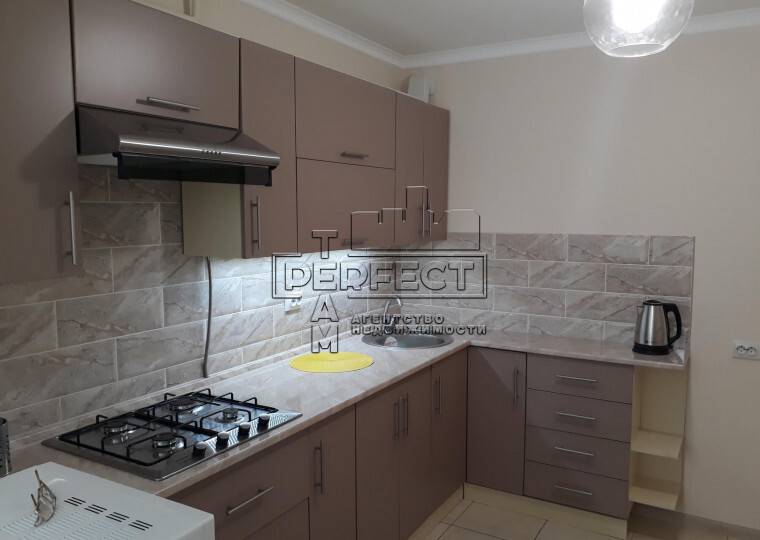 Продаж 1-кімнатної квартири 35 м², Науки просп., 27