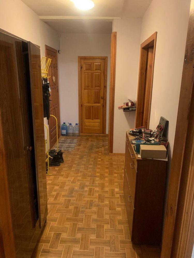 Продаж 2-кімнатної квартири 52 м²