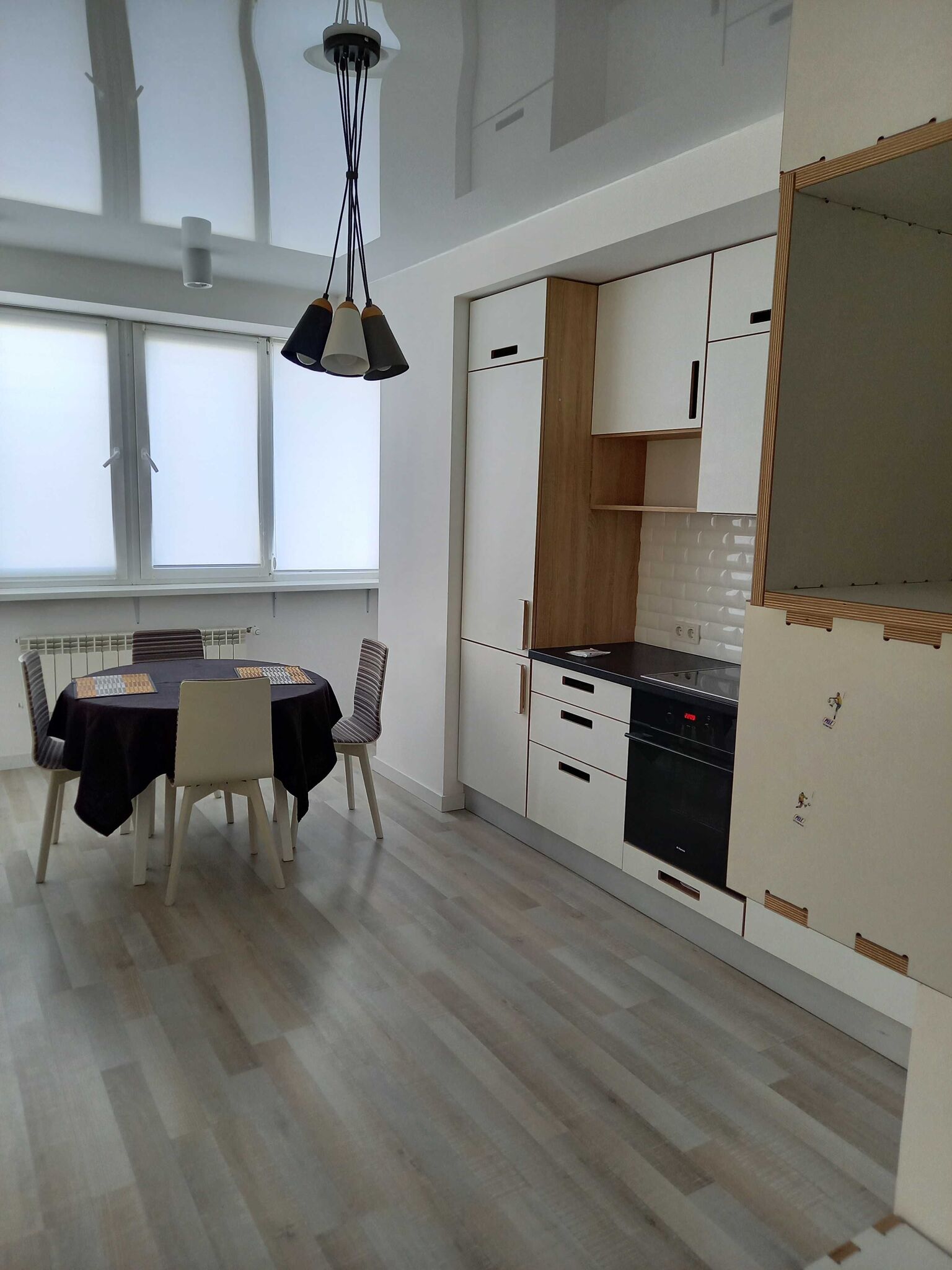 Продажа 2-комнатной квартиры 57 м²