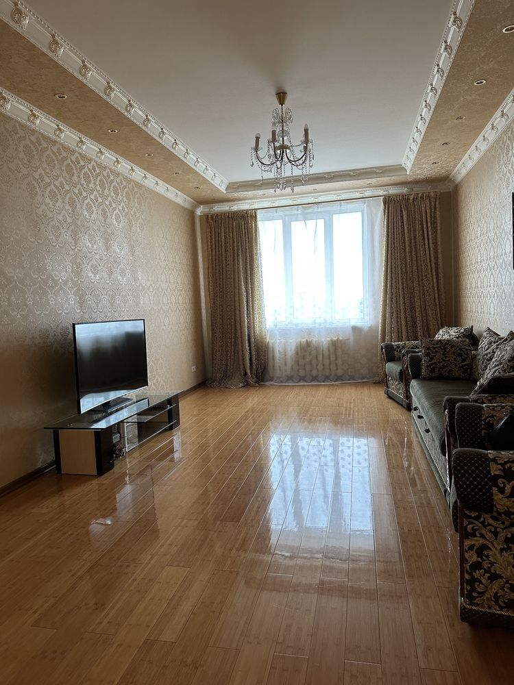 Продаж 3-кімнатної квартири 108 м²