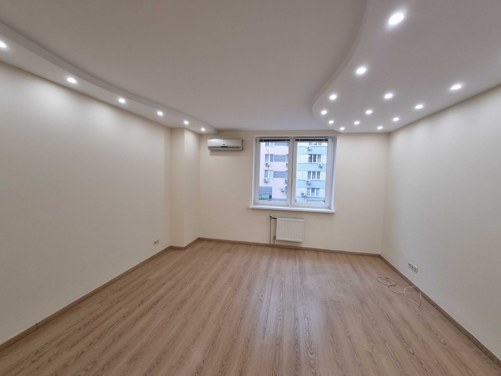 Продажа 3-комнатной квартиры 123 м²