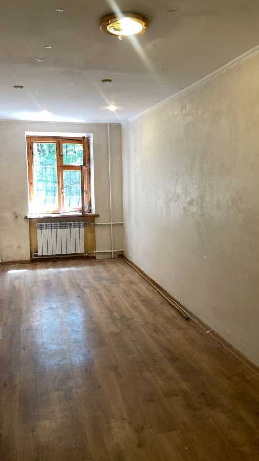 Продажа 3-комнатной квартиры 69 м², Сергея Есенина ул., 10