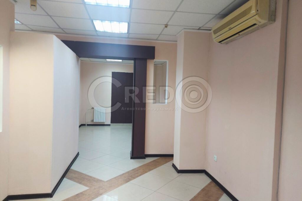 Оренда магазину 63 м², Миколаївське шосе вул.