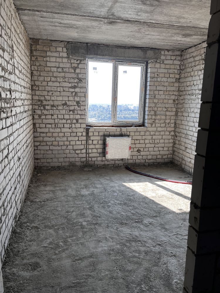 Продажа 2-комнатной квартиры 63 м²