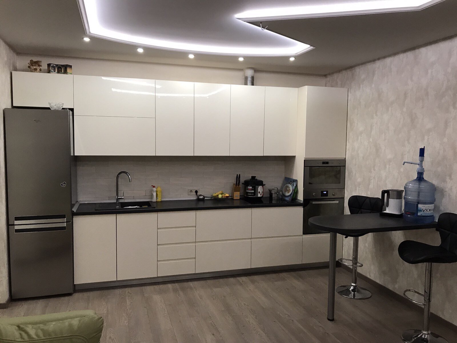 Продажа 3-комнатной квартиры 84 м²