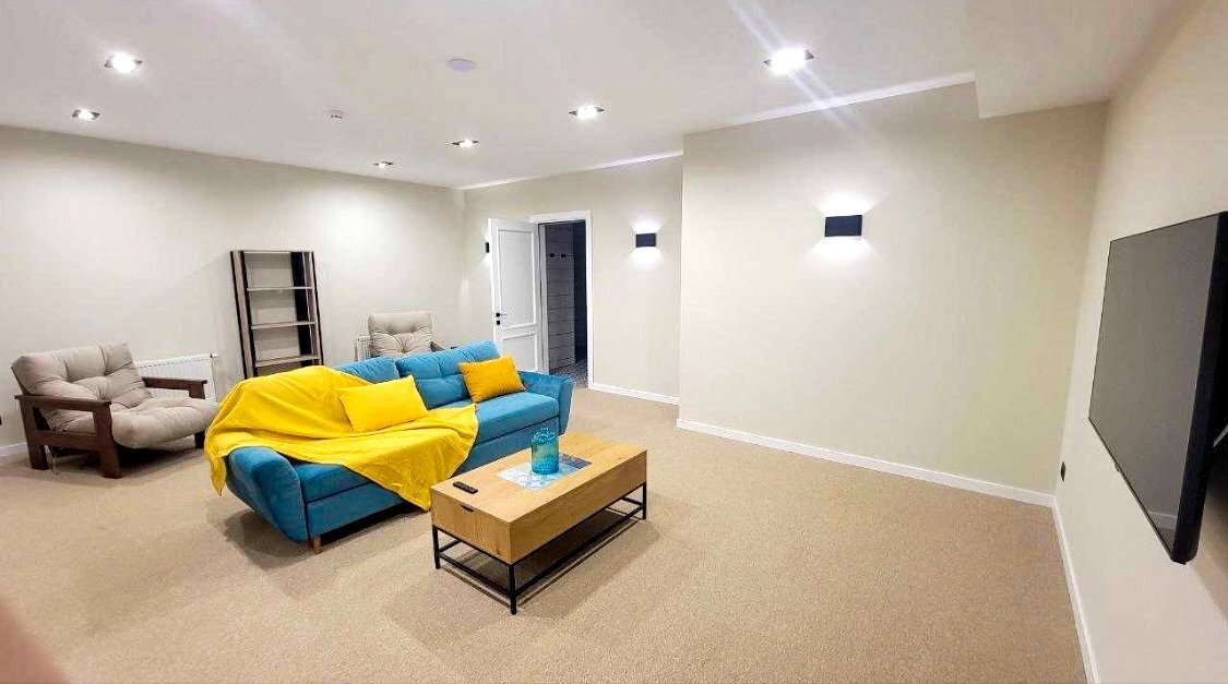 Аренда дома 460 м², Золотой Берег ул., 1