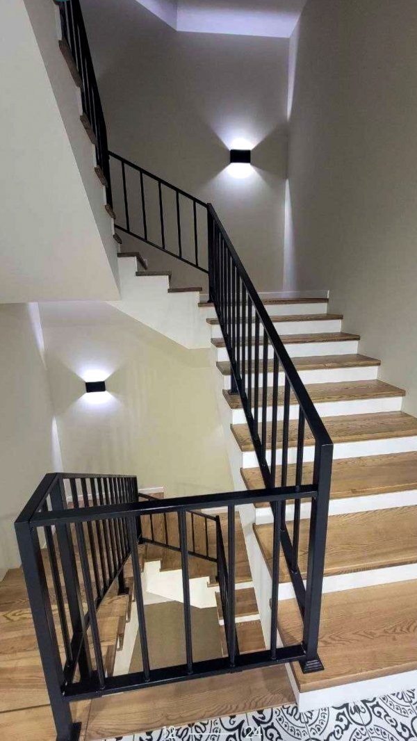 Аренда дома 460 м², Золотой Берег ул., 1