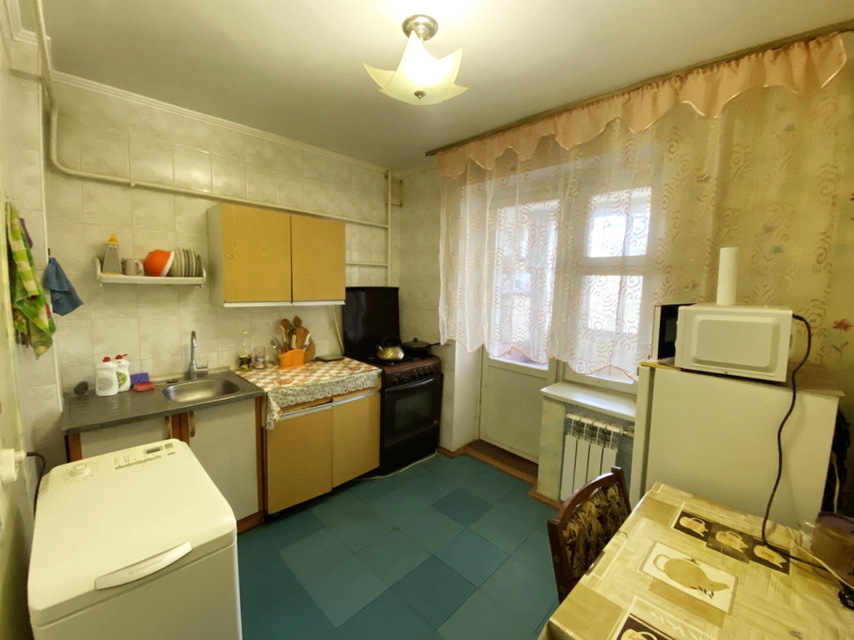 Продажа 1-комнатной квартиры 32 м², Лазурная ул.