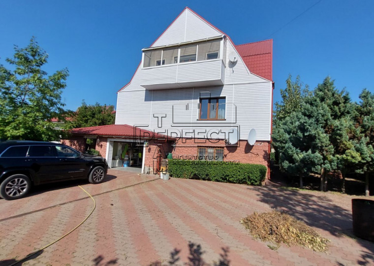 Продажа 4-комнатной квартиры 260 м², Николая Бурки пер., 15 ( Васильков)