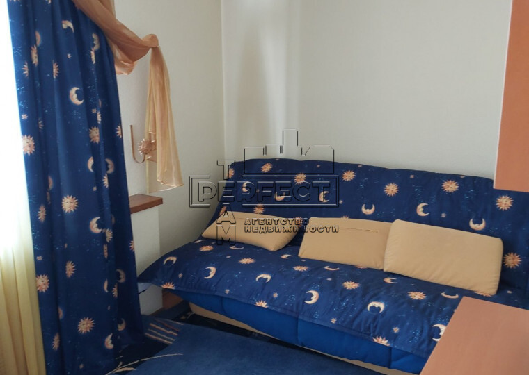 Продаж 4-кімнатної квартири 260 м², Миколи Бурки пров., 15 ( Васильков)