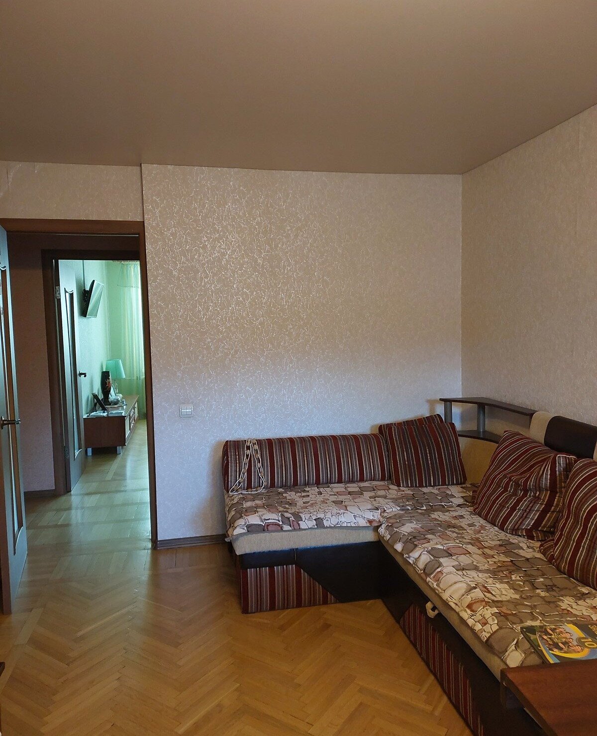 Продаж 3-кімнатної квартири 64 м²