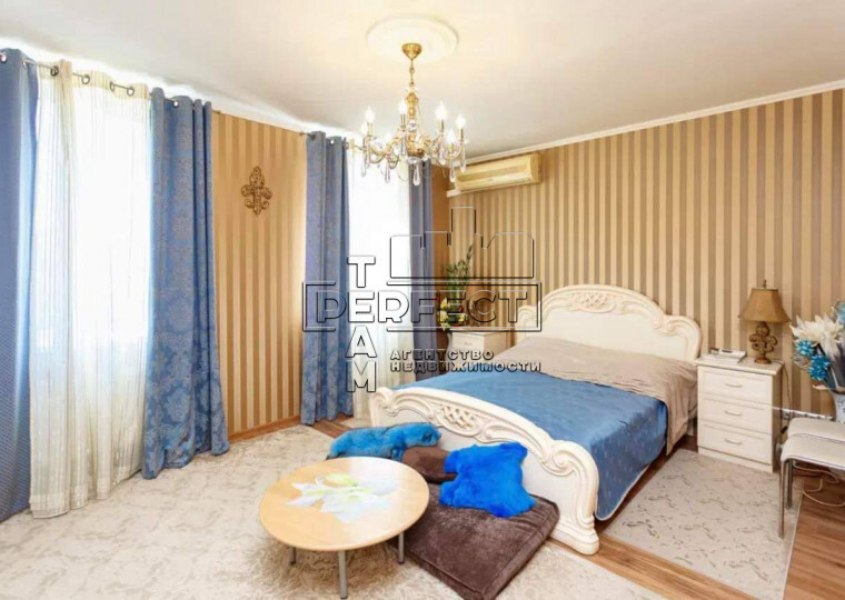 Продаж 2-кімнатної квартири 75 м², Саперно-Слобідська вул., 22