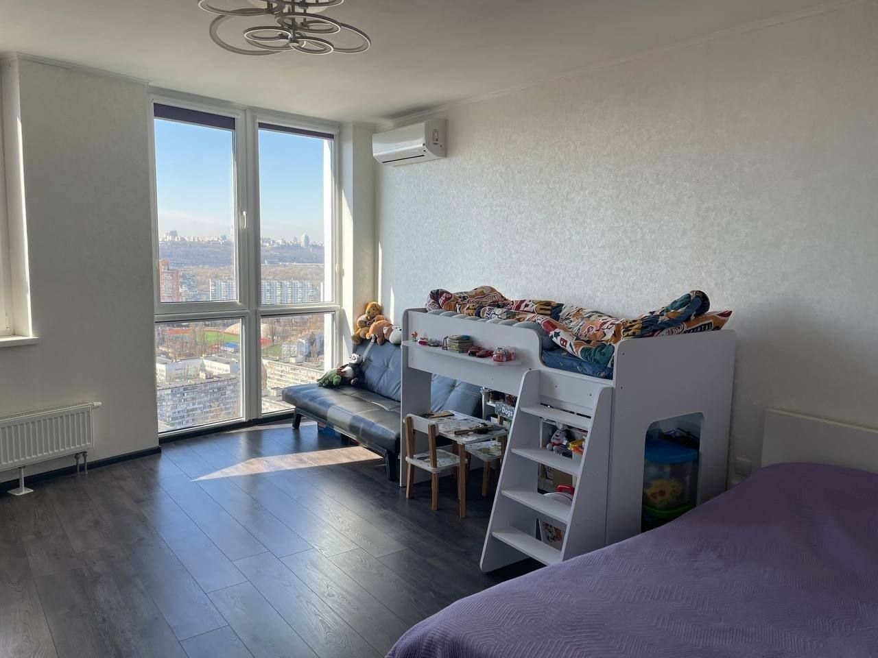 Продажа 1-комнатной квартиры 47 м²