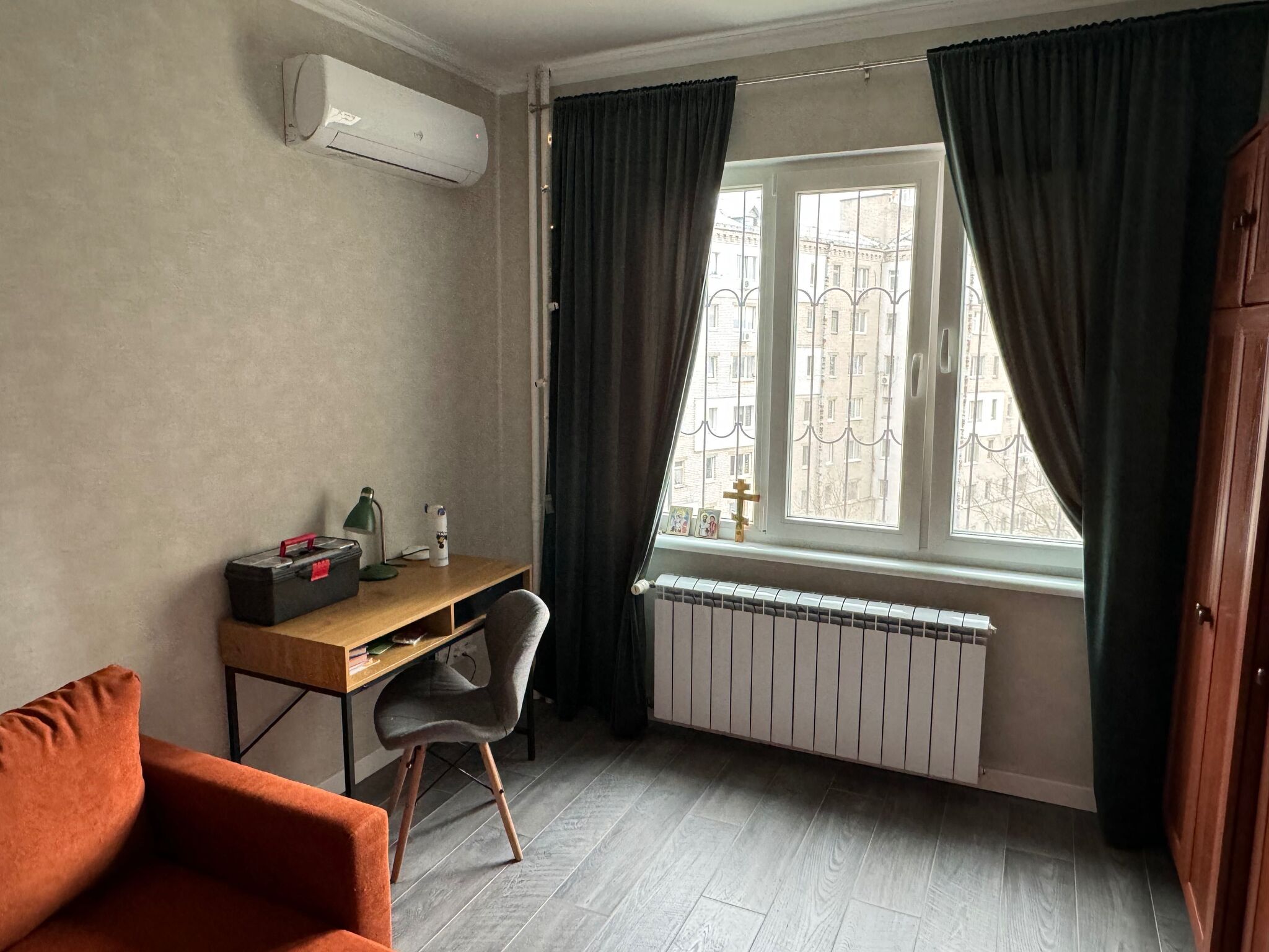 Продаж 3-кімнатної квартири 92 м²